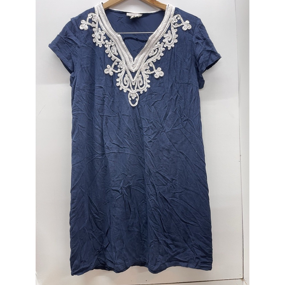 Magnolia Grace Navy Blue Embroidered V-Neck Shift Dress Womens‎ Medium Boho Mini